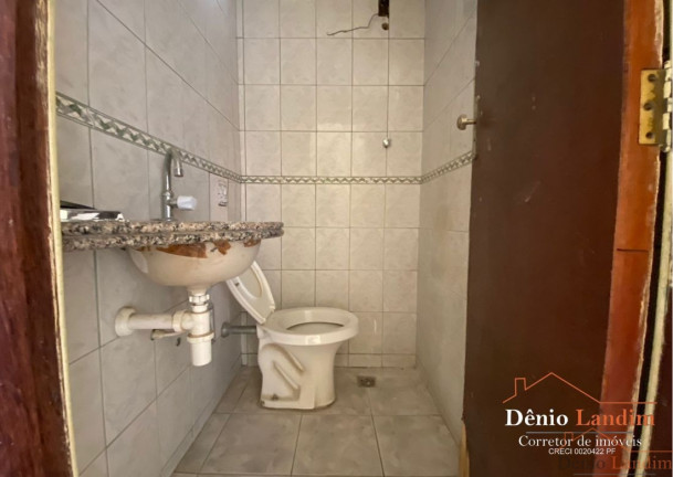 Imagem Casa com 3 Quartos à Venda, 250 m² em São José - Montes Claros