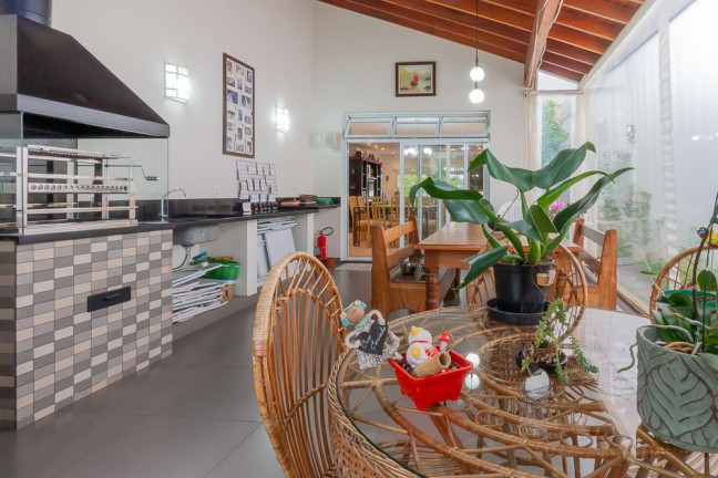 Imagem Casa com 3 Quartos à Venda,  em Sumaré - São Paulo