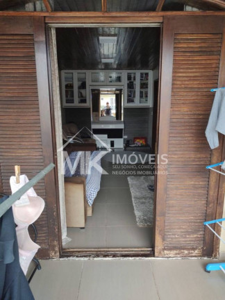 Imagem Sobrado com 5 Quartos à Venda, 270 m² em Uberaba - Curitiba Imagem Sobrado com 5 Quartos à Venda, 270 m² em Uberaba - Curitiba