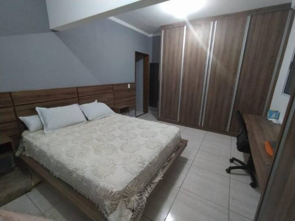Imagem Sobrado com 3 Quartos à Venda, 200 m² em Jardim Hípica Pinheiro - Taubaté Imagem Sobrado com 3 Quartos à Venda, 200 m² em Jardim Hípica Pinheiro - Taubaté