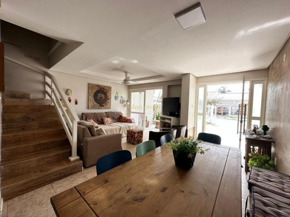 Imagem Imóvel com 4 Quartos à Venda, 134 m² em Centro - Xangri-lá