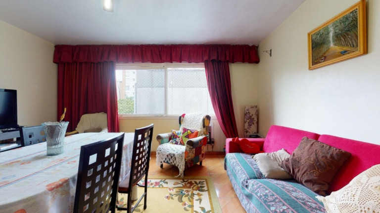 Imagem Imóvel com 3 Quartos à Venda, 80 m² em Petrópolis - Porto Alegre