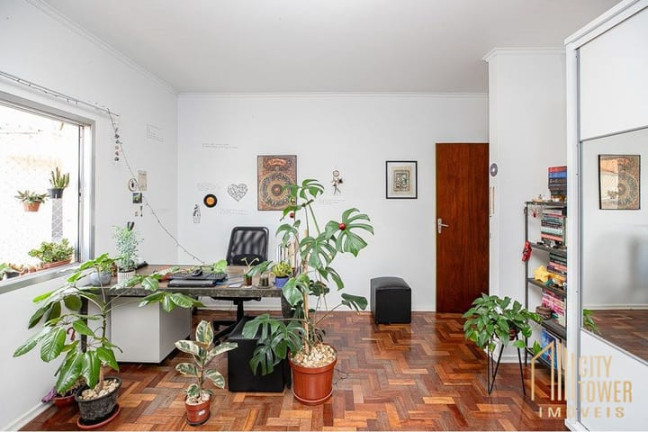 Imagem Casa à Venda, em Mirandópolis - São Paulo Imagem Casa à Venda, em Mirandópolis - São Paulo