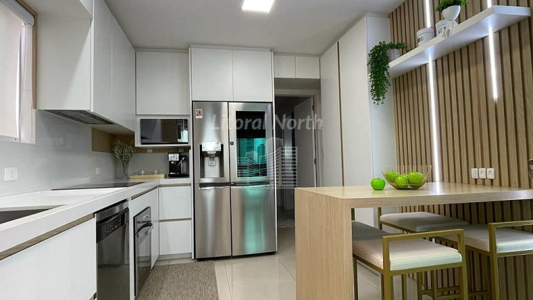 Imagem Apartamento com 3 Quartos à Venda, 140 m² em Centro - Balneário Camboriú Imagem Apartamento com 3 Quartos à Venda, 140 m² em Centro - Balneário Camboriú