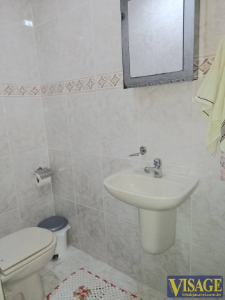 Imagem Casa com 3 Quartos à Venda, 168 m² em Centro - Jacareí