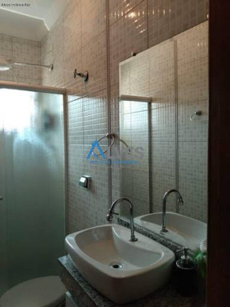 Imagem Casa com 3 Quartos à Venda, 183 m² em Vila Curuçá - Santo André Imagem Casa com 3 Quartos à Venda, 183 m² em Vila Curuçá - Santo André