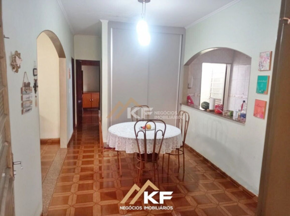 Imagem Casa com 3 Quartos à Venda, 218 m² em Campos Elíseos - Ribeirão Preto Imagem Casa com 3 Quartos à Venda, 218 m² em Campos Elíseos - Ribeirão Preto