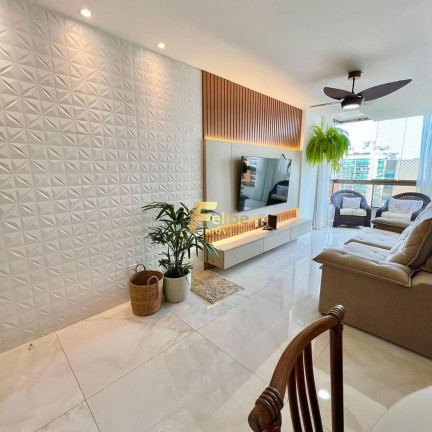 Imagem Imóvel com 3 Quartos à Venda, 120 m² em Praia Da Costa - Vila Velha Imagem Imóvel com 3 Quartos à Venda, 120 m² em Praia Da Costa - Vila Velha