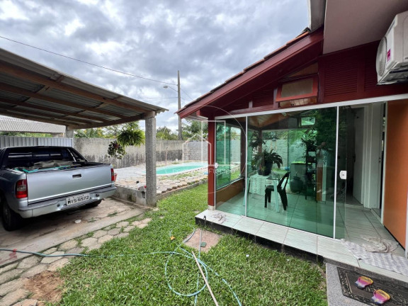 Imagem Casa com 3 Quartos à Venda, 180 m² em São João Do Rio Vermelho - Florianópolis Imagem Casa com 3 Quartos à Venda, 180 m² em São João Do Rio Vermelho - Florianópolis