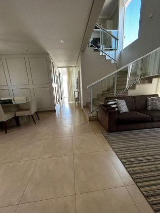 Imagem Casa de Condomínio com 3 Quartos à Venda, 241 m² em Granja Marileusa - Uberlândia