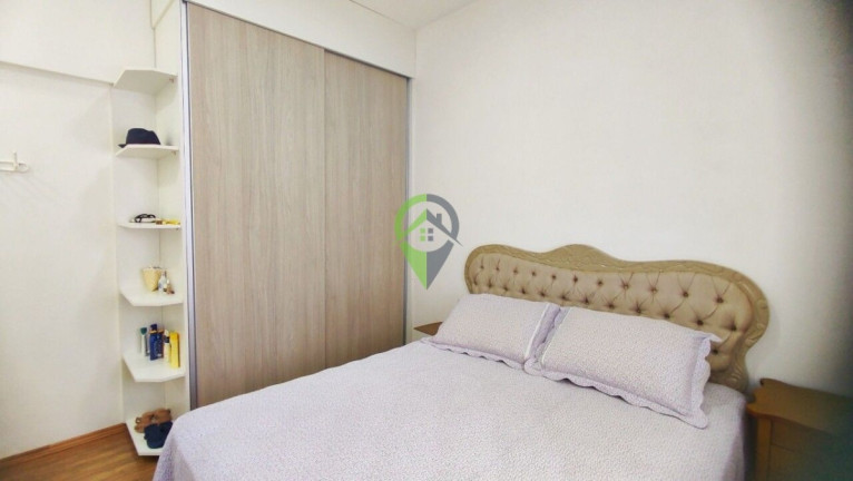 Imagem Apartamento com 2 Quartos à Venda, 69 m² em José Menino - Santos