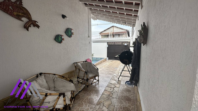 Imagem Casa com 3 Quartos à Venda, 130 m² em Vila Tupi - Praia Grande Imagem Casa com 3 Quartos à Venda, 130 m² em Vila Tupi - Praia Grande