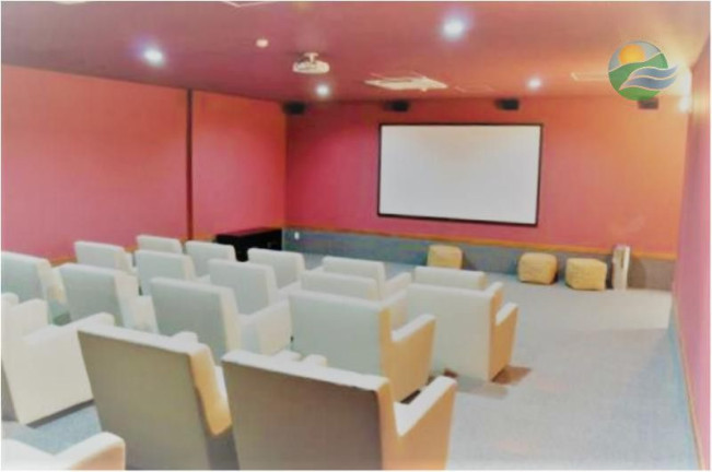 Imagem Casa com 4 Quartos à Venda, 460 m²
