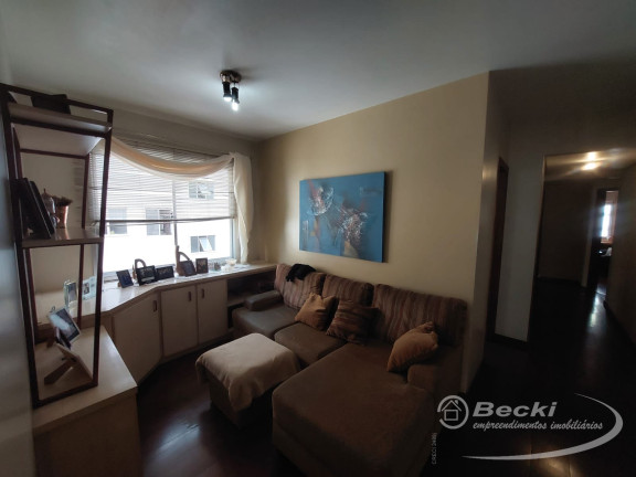 Imagem Apartamento com 3 Quartos à Venda, 125 m² em América - Joinville