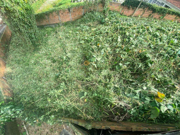 Imagem Terreno à Venda, 1.051 m² em Iucas - Teresópolis