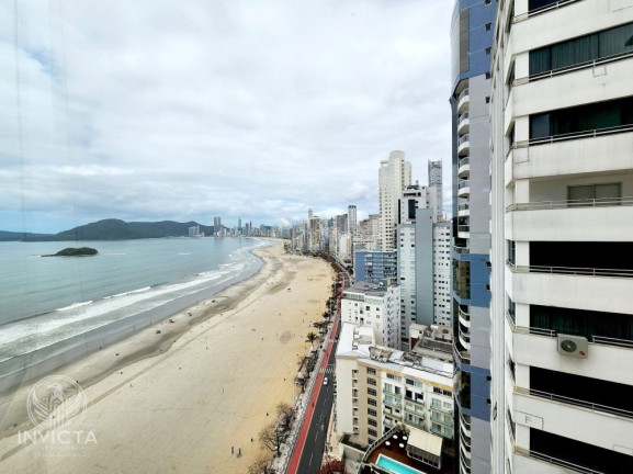 Imagem Apartamento com 3 Quartos à Venda, 200 m² em Centro - Balneário Camboriú Imagem Apartamento com 3 Quartos à Venda, 200 m² em Centro - Balneário Camboriú