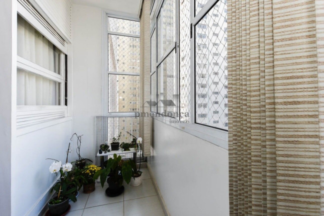Imagem Apartamento com 3 Quartos à Venda, 178 m² em Santa Cecília - São Paulo Imagem Apartamento com 3 Quartos à Venda, 178 m² em Santa Cecília - São Paulo
