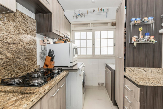 Imagem Imóvel com 2 Quartos à Venda, 57 m² em Vila Nova - Porto Alegre Imagem Imóvel com 2 Quartos à Venda, 57 m² em Vila Nova - Porto Alegre