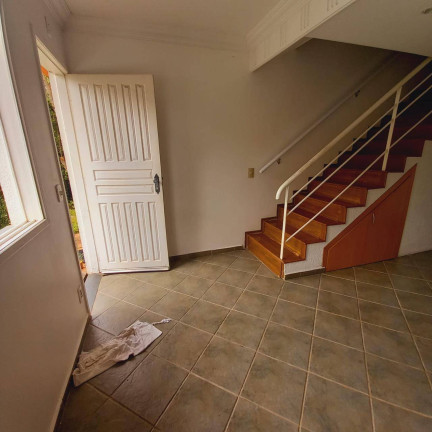 Imagem Casa com 3 Quartos à Venda, 123 m² em Jardim Guerreiro - Cotia Imagem Casa com 3 Quartos à Venda, 123 m² em Jardim Guerreiro - Cotia