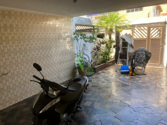 Casa com 3 Quartos à Venda, 153 m² em Embaré - Santos