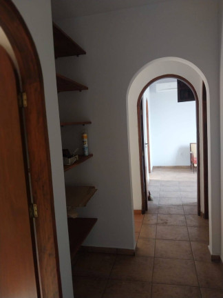 Imagem Casa com 6 Quartos à Venda, 360 m² em Centro - Ubatuba Imagem Casa com 6 Quartos à Venda, 360 m² em Centro - Ubatuba