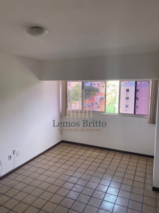 Imagem Imóvel com 3 Quartos à Venda, 68 m² em Acupe De Brotas - Salvador