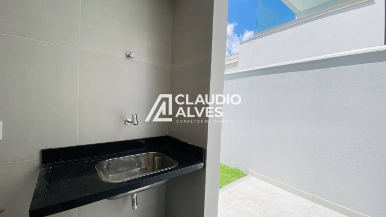 Imagem Casa de Condomínio com 4 Quartos à Venda, 225 m² em Papagaio - Feira De Santana Imagem Casa de Condomínio com 4 Quartos à Venda, 225 m² em Papagaio - Feira De Santana