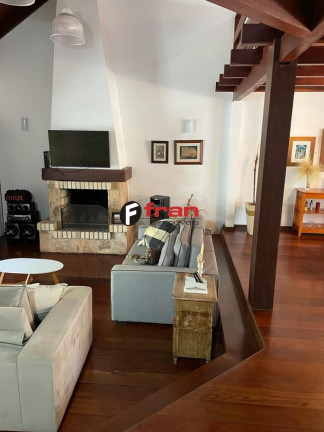 Imagem Casa com 4 Quartos à Venda, 354 m² em Santa Mônica - Florianópolis Imagem Casa com 4 Quartos à Venda, 354 m² em Santa Mônica - Florianópolis