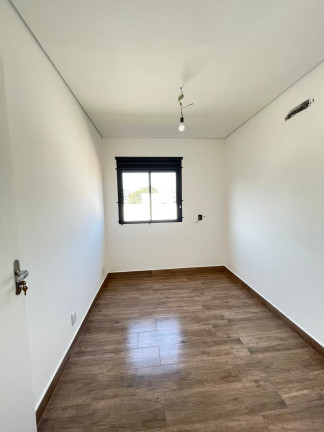 Imagem Sobrado com 3 Quartos à Venda, 120 m² em Villas Do Jaguari - Santana De Parnaíba