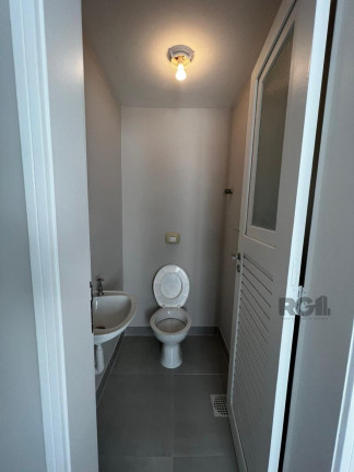 Imagem Apartamento com 3 Quartos à Venda, 120 m² em Petrópolis - Porto Alegre Imagem Apartamento com 3 Quartos à Venda, 120 m² em Petrópolis - Porto Alegre