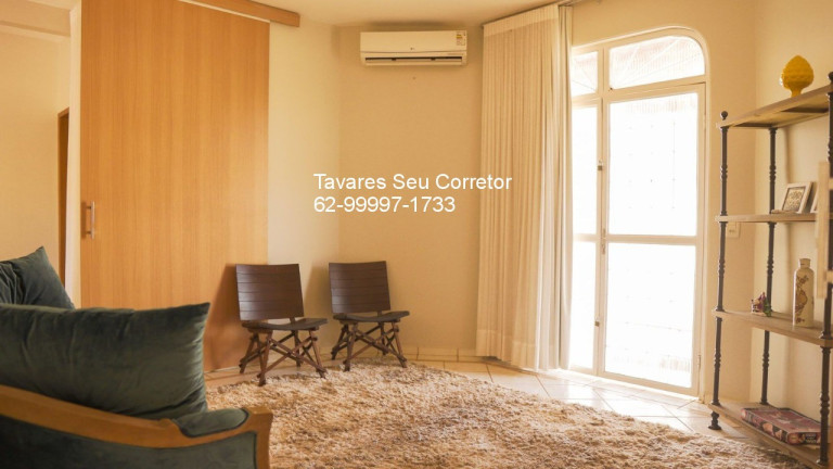 Imagem Casa com 4 Quartos à Venda, 300 m² em Rio Quente-sede Municipal - Rio Quente Imagem Casa com 4 Quartos à Venda, 300 m² em Rio Quente-sede Municipal - Rio Quente