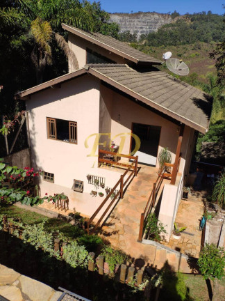 Casa de Condomínio com 3 Quartos à Venda, 840 m² em São Paulo