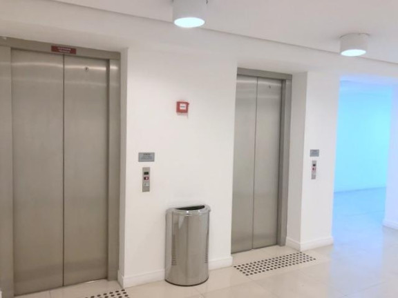Imagem Sala Comercial à Venda, 41 m² em Lageadinho - Cotia Imagem Sala Comercial à Venda, 41 m² em Lageadinho - Cotia