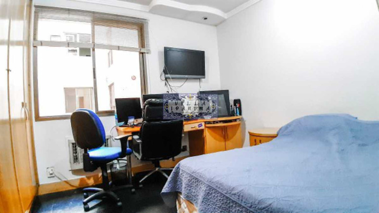 Imagem Apartamento com 4 Quartos à Venda, 191 m² em Lagoa - Rio De Janeiro Imagem Apartamento com 4 Quartos à Venda, 191 m² em Lagoa - Rio De Janeiro