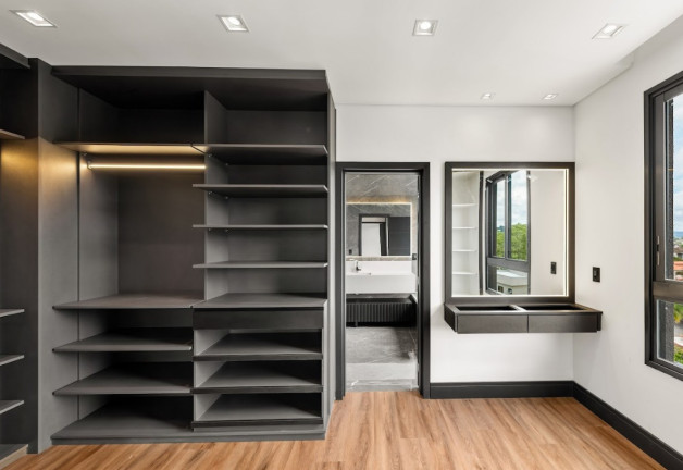 Imagem Casa com 4 Quartos à Venda, 486 m² em São Paulo Ii - Cotia Imagem Casa com 4 Quartos à Venda, 486 m² em São Paulo Ii - Cotia