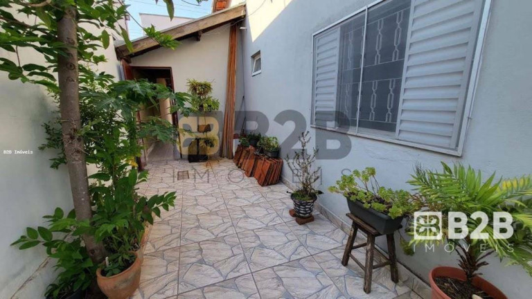 Imagem Casa com 3 Quartos à Venda, em Jardim Rosa Branca - Bauru Imagem Casa com 3 Quartos à Venda, em Jardim Rosa Branca - Bauru