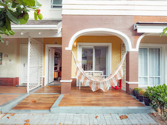Casa com 2 Quartos à Venda, 95 m² em Condominio Pacific Residence Club - Xangri-lá