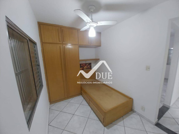 Imagem Apartamento com 2 Quartos à Venda, 72 m² em Aparecida - Santos