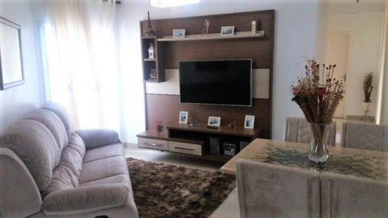 Imagem Apartamento com 2 Quartos à Venda, 59 m² em Vila Santa Rosa - Jundiaí