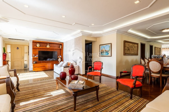 Imagem Imóvel com 4 Quartos à Venda, 300 m² em Vila Suzana - São Paulo