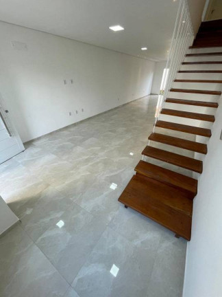 Imagem Sobrado com 3 Quartos à Venda, 119 m² em Igara - Canoas
