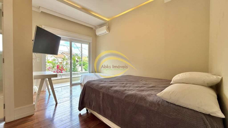 Imagem Casa com 4 Quartos à Venda, 402 m² em Nova Higienópolis - Jandira Imagem Casa com 4 Quartos à Venda, 402 m² em Nova Higienópolis - Jandira