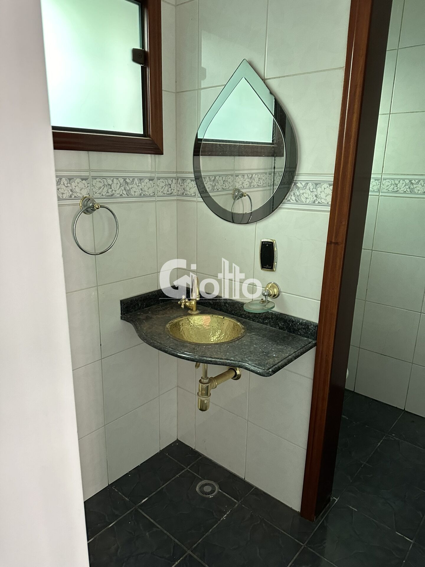 Imagem Casa com 3 Quartos à Venda, 408 m² em Vila Oliveira - Mogi Das Cruzes