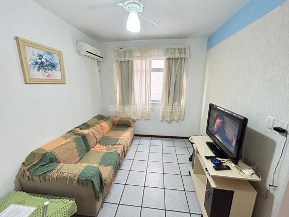 Imagem Apartamento com 2 Quartos para Temporada, 65 m² em Bombas - Bombinhas Imagem Apartamento com 2 Quartos para Temporada, 65 m² em Bombas - Bombinhas