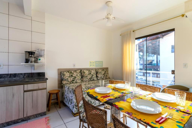 Imagem Apartamento com 2 Quartos para Alugar ou Temporada, 50 m² em Centro - Bombinhas Imagem Apartamento com 2 Quartos para Alugar ou Temporada, 50 m² em Centro - Bombinhas