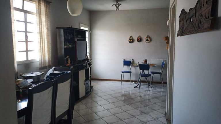 Apartamento com 3 Quartos à Venda, 90 m² em Edgar Pereira - Montes Claros