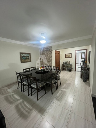 Imagem Apartamento com 3 Quartos à Venda, 140 m² em Pitangueiras - Guarujá