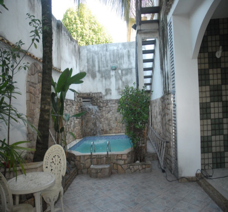 Imagem Casa com 4 Quartos à Venda, 318 m² em Praça Seca - Rio De Janeiro