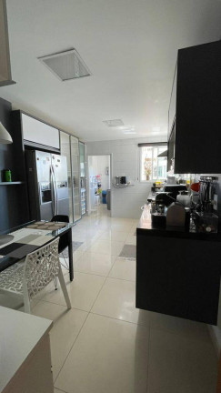 Imagem Apartamento com 3 Quartos à Venda, 196 m² em Quilombo - Cuiabá