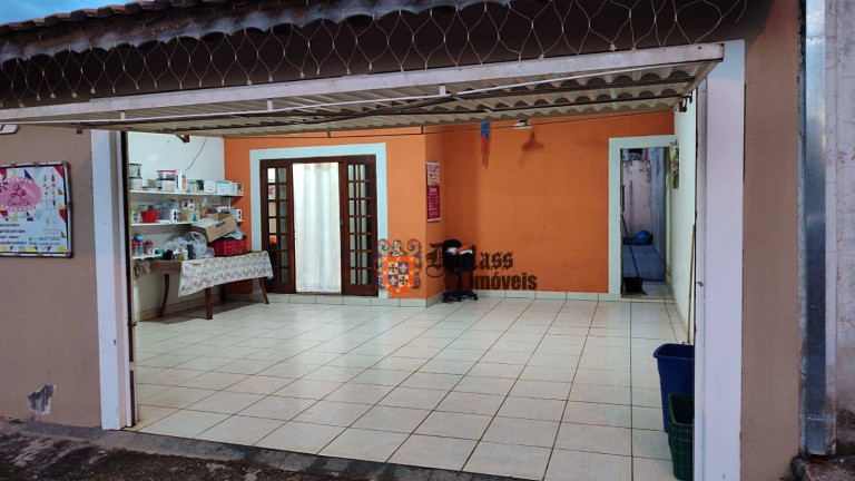 Casa com 2 Quartos à Venda, 136 m² em Parque Residencial Jundiaí - Jundiaí